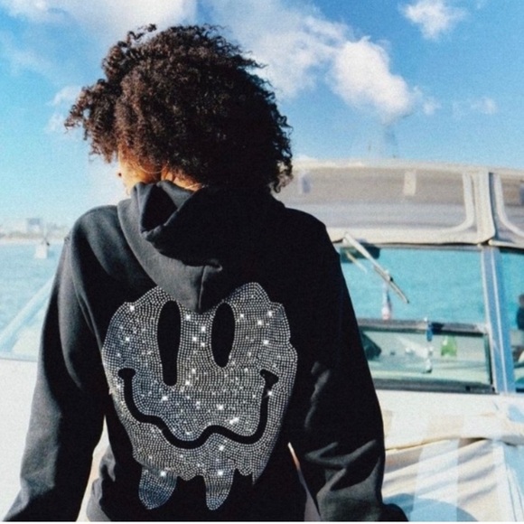 YOURS TRULY “FAKE SMILES” PHORA Fleece Hoodie Medium Black Silver Rhinestones - Picture 3 of 10